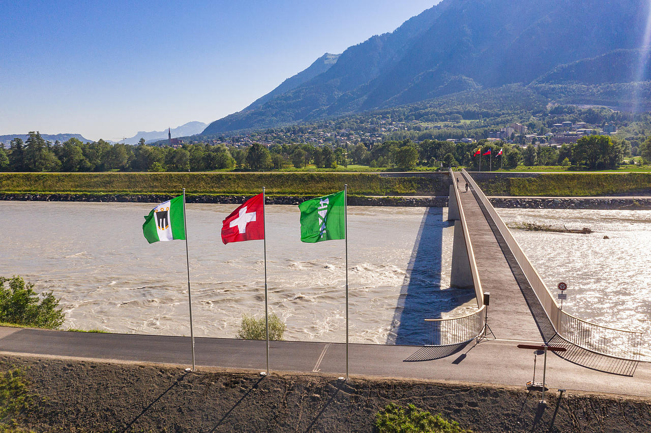 Langsamverkehrsbrücke Buchs-Vaduz über den Rhein - DE
